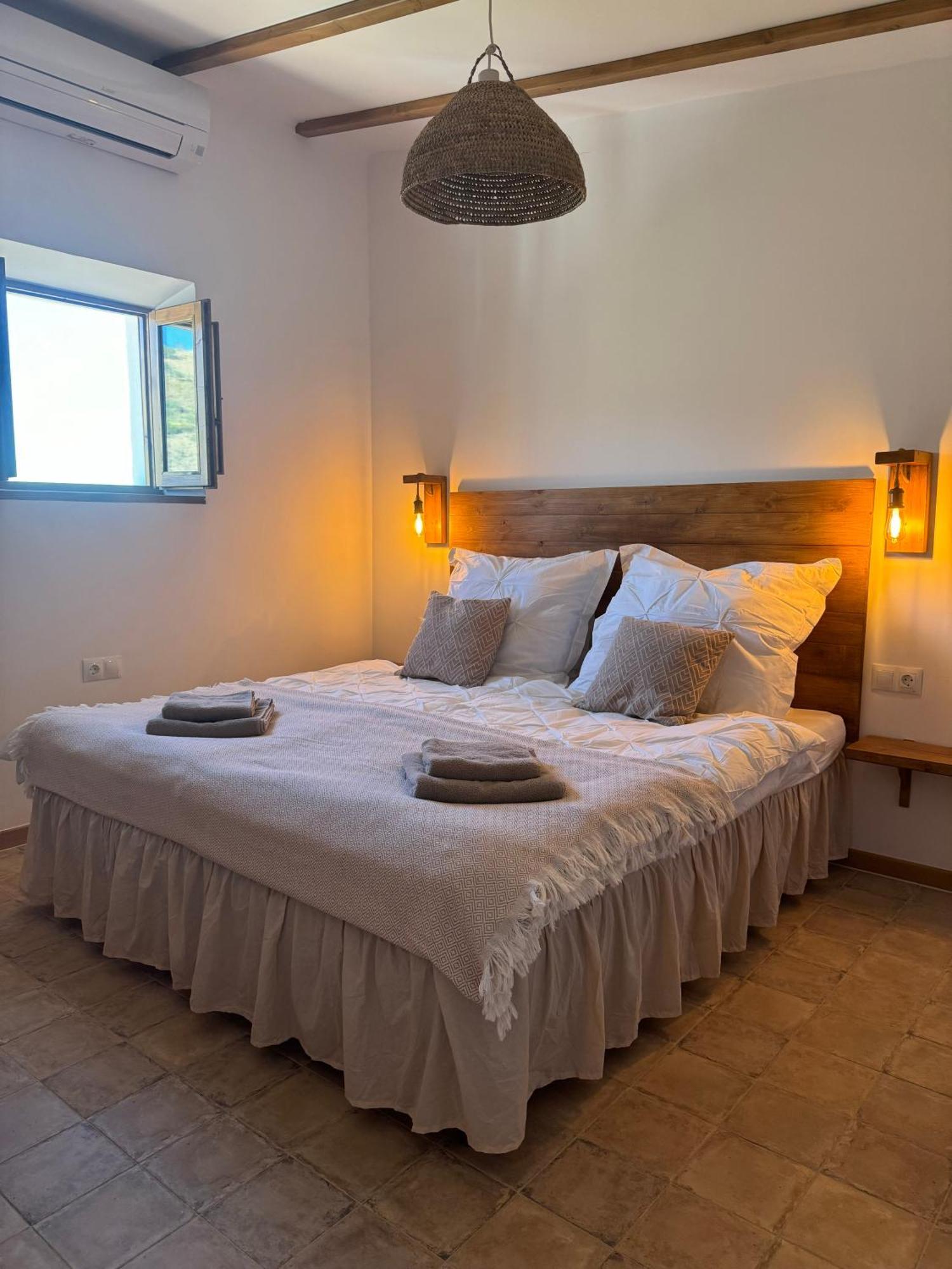 Santa Teresa Bed & Breakfast Andalusien Pizarra Exterior foto